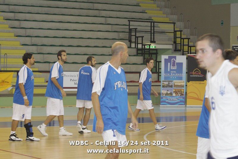 110921 basket 158_tn.jpg